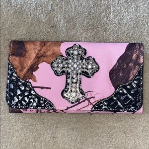 Pink Mossy Oak Wallet with subtle camo